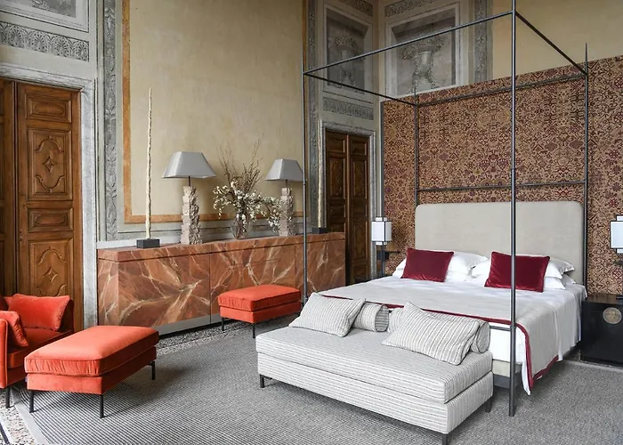 Palazzo Durazzo Szálloda 5*