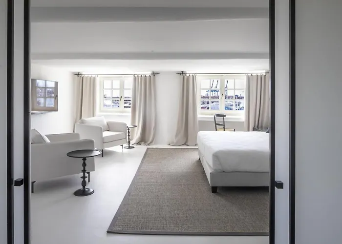 Palazzo Durazzo Hotel 5*