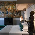 מלון Palazzo Durazzo 5*