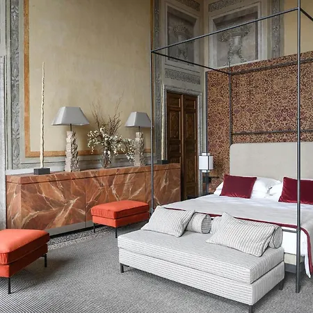 Palazzo Durazzo Hotel 5*